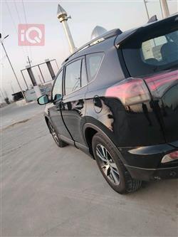 تۆیۆتا ڕاڤ 4